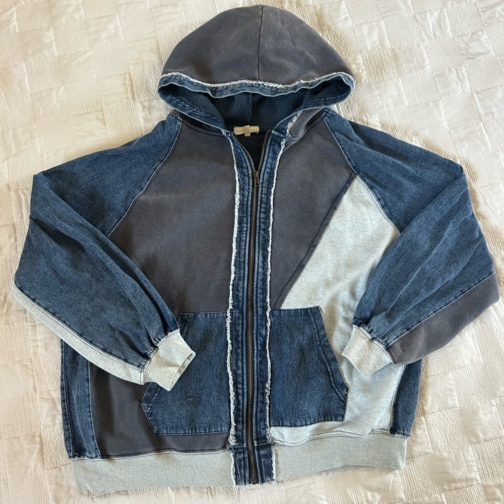 Women’s Oversized  Denim Hooded Jacket
